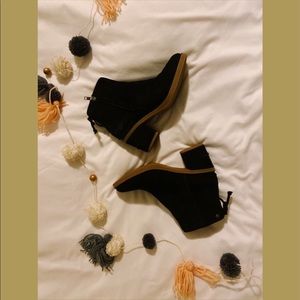 UGG Corinne Suede Stacked Heel Zip Ankle Booties